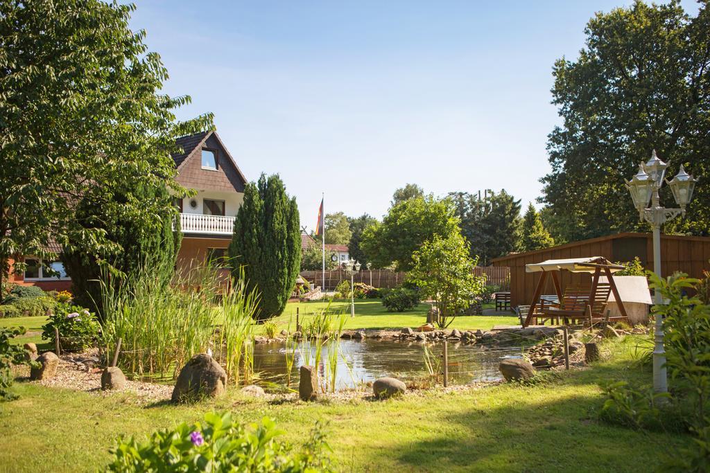 Pension Schmidt Rosengarten  Exterior photo